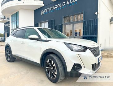 Peugeot 2008 motore elettrico 136 CV Allure Pack