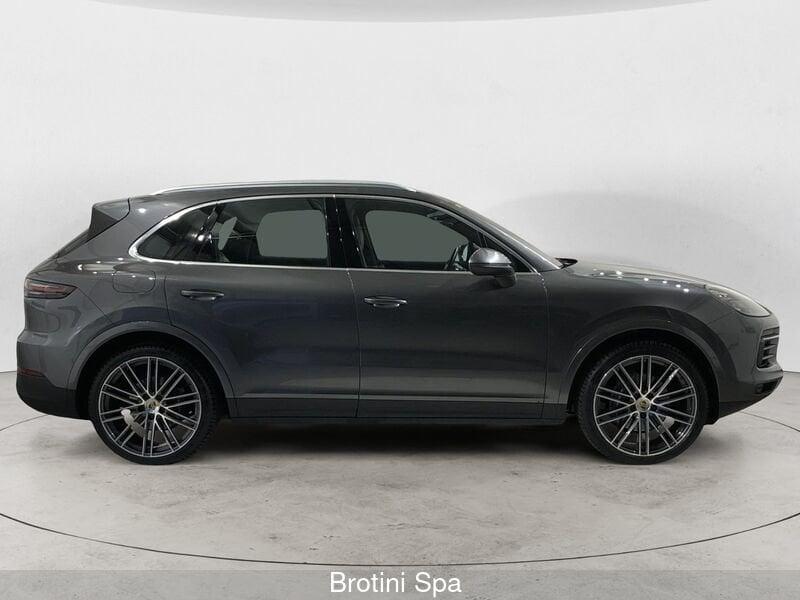 Porsche Cayenne 3.0 V6