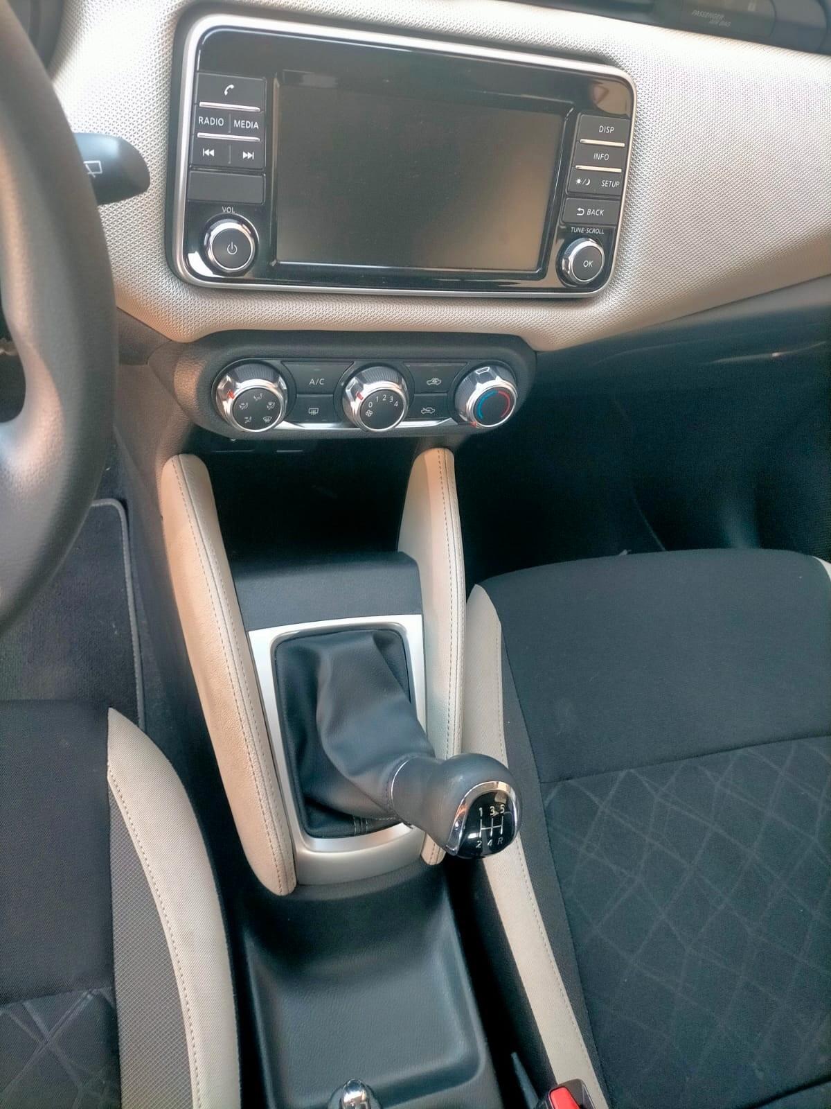 Nissan Micra 1.0L 12V 5 porte Acenta