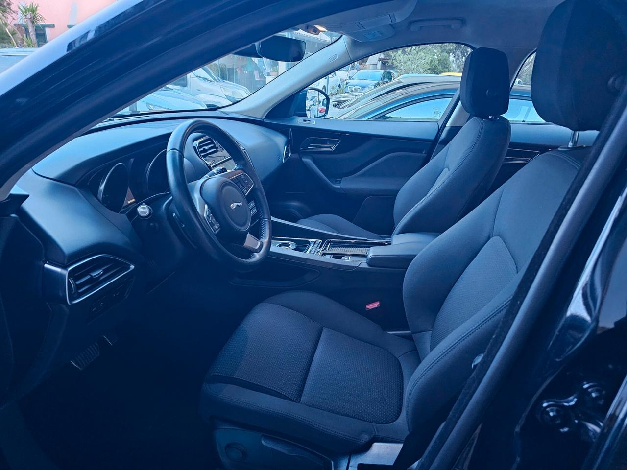 Jaguar F-Pace 2.0 D 240 CV AWD aut. Pure