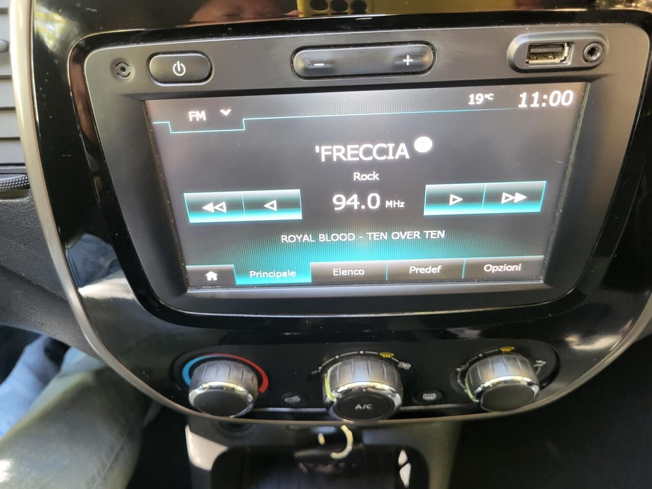 RENAULT CAPTUR 1,5 dCi-NAVI-CINTA DISTRIBU-EURO 6B