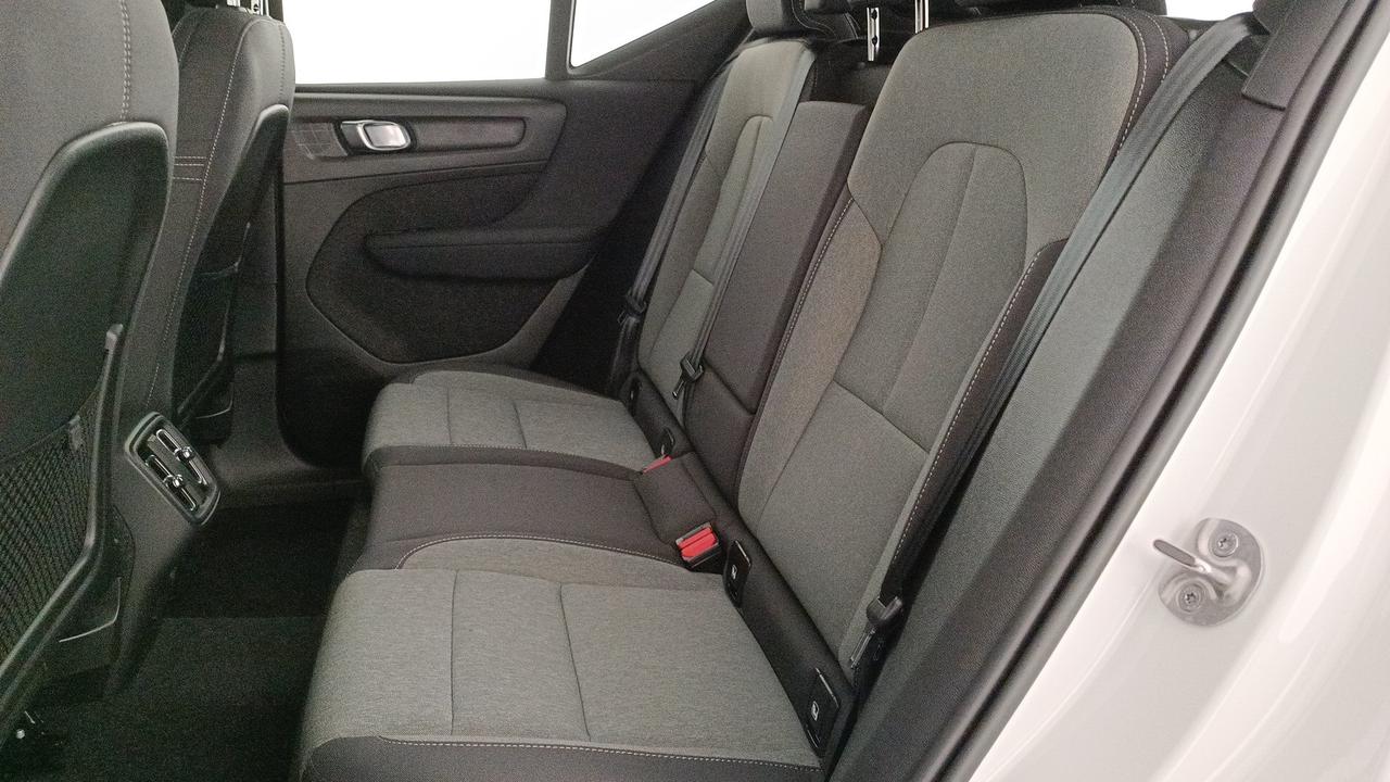 VOLVO XC40 2.0 b3 Core auto