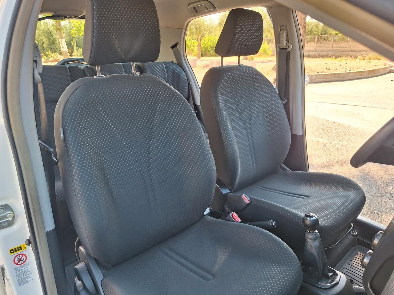 Toyota Yaris 1.0 5 porte SOL PERFETTA CERTIFICATA