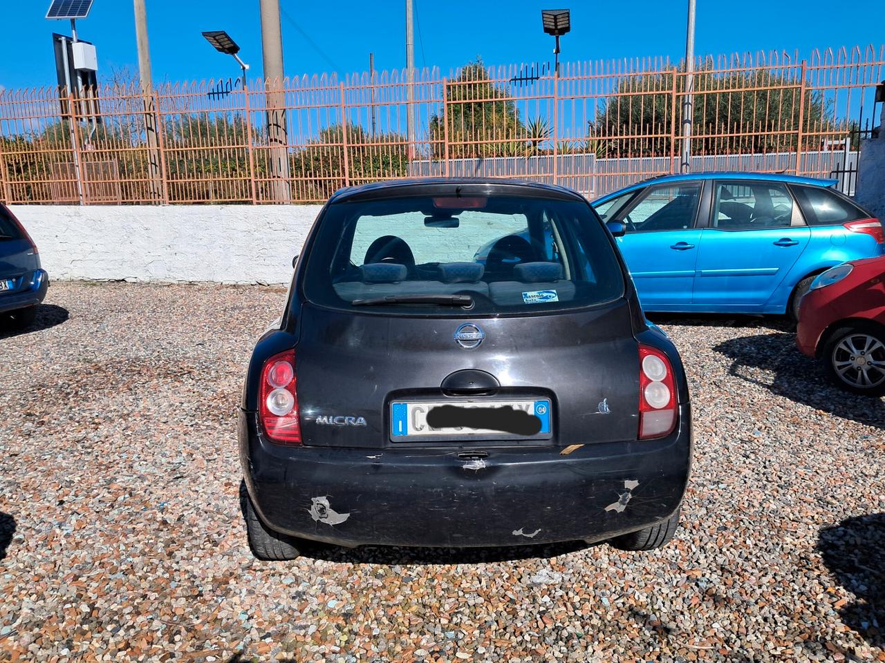 Nissan Micra 1.2 leggi descrizione