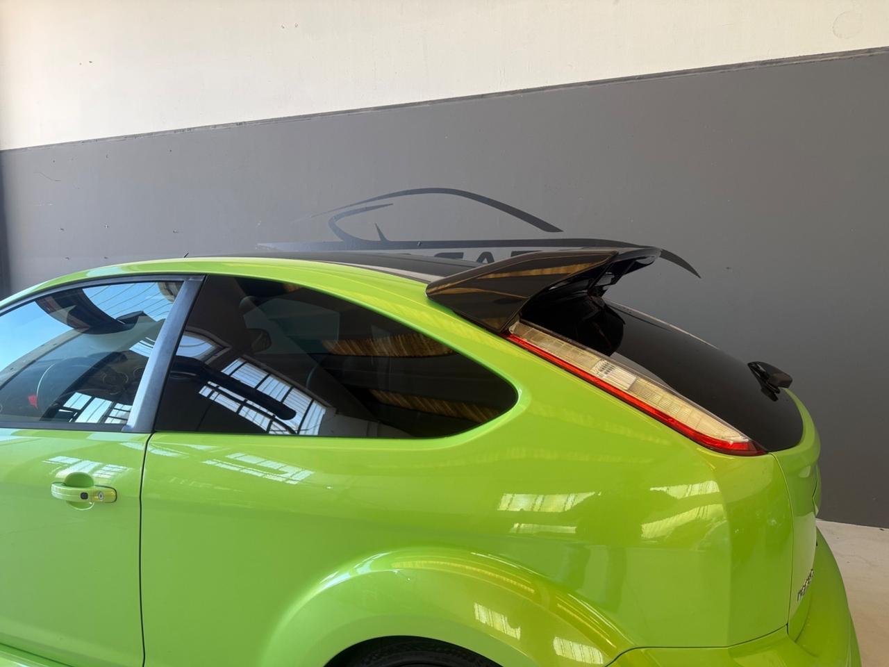 Ford Focus 2.5T (305CV) 3p. RS MK2