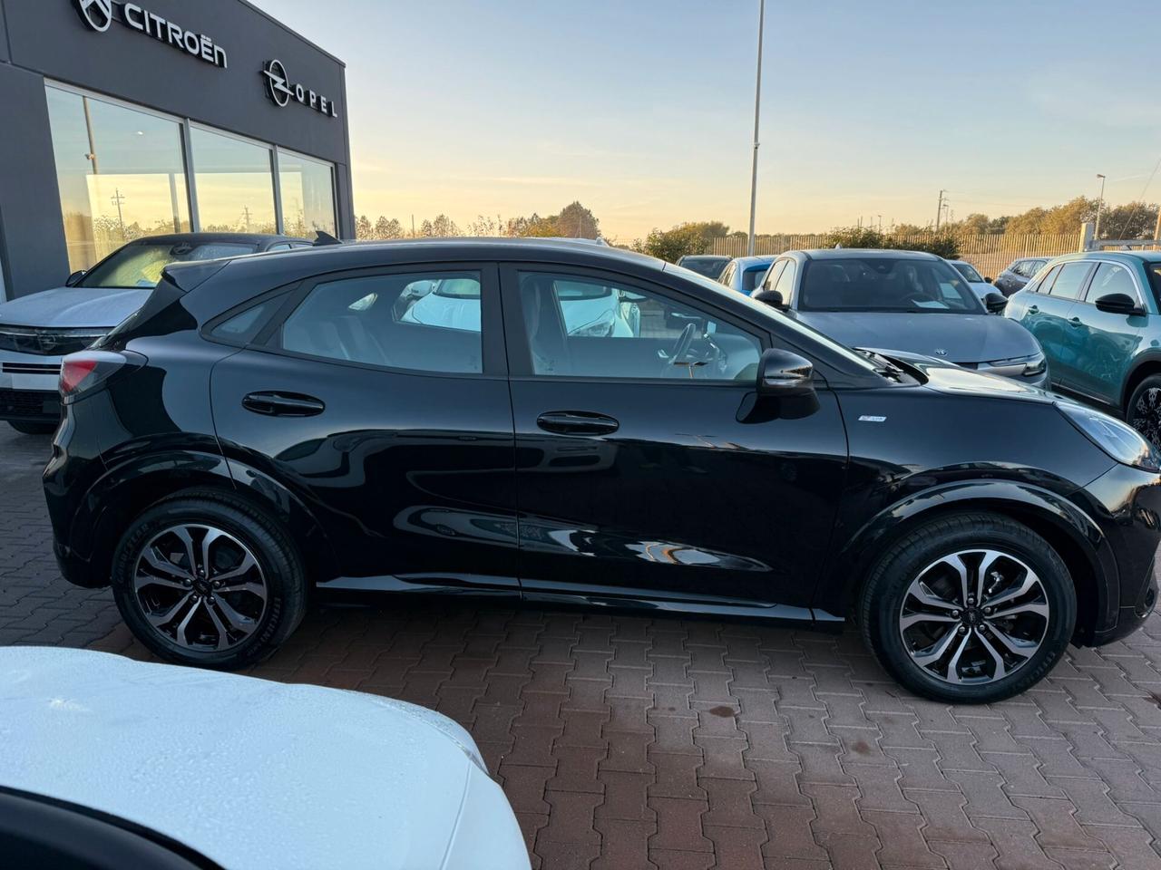 Ford Puma 1.0 EcoBoost Hybrid 125 CV S&S ST-Line