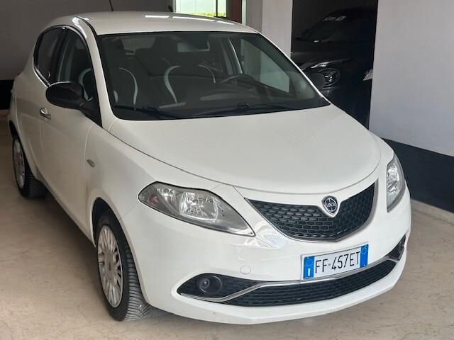 Lancia Ypsilon 1.2 69 CV GPL Ecochic VENDUTA