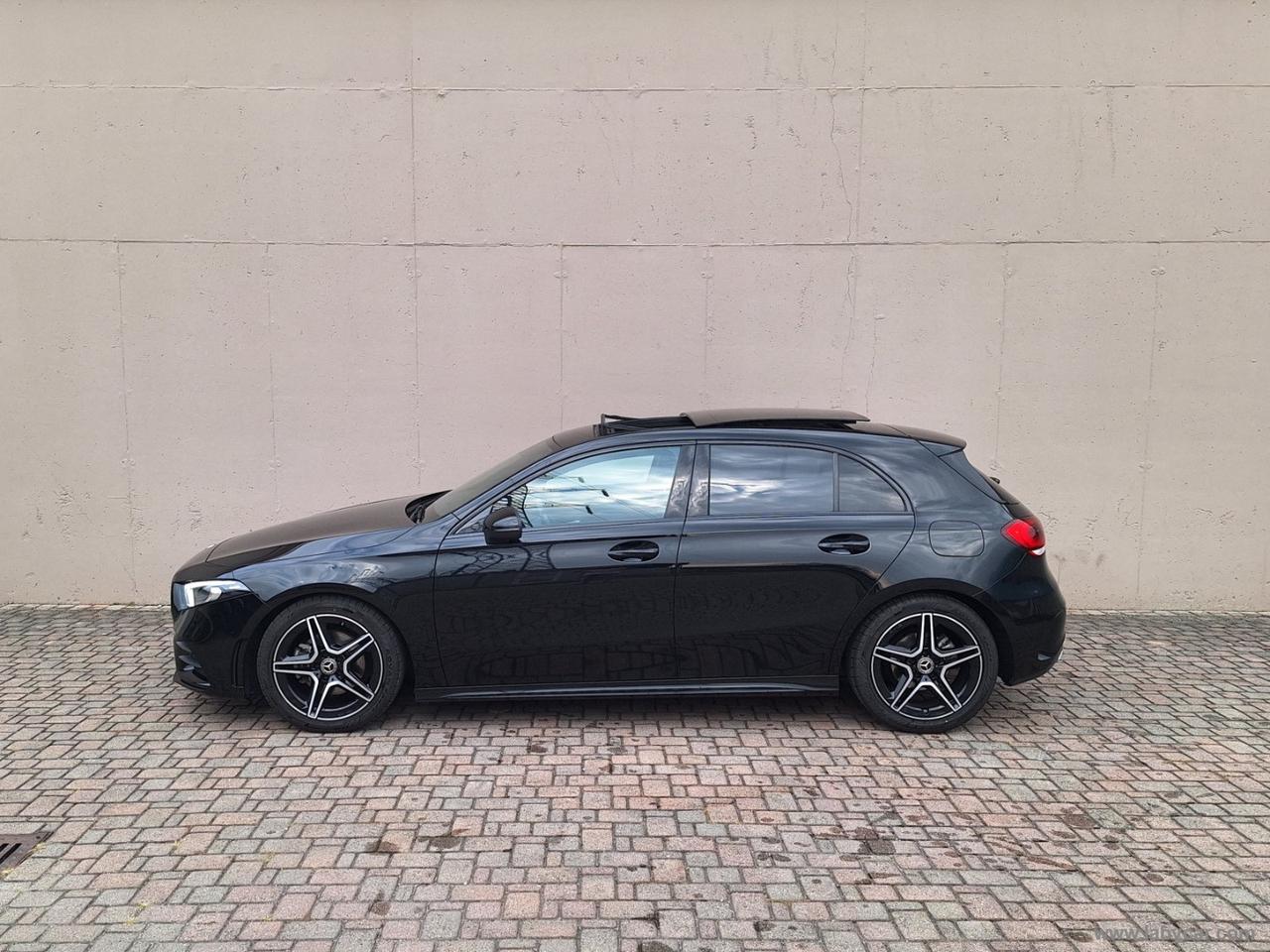 MERCEDES-BENZ A 180 d Automatic Premium AMG NIGHT TETTO