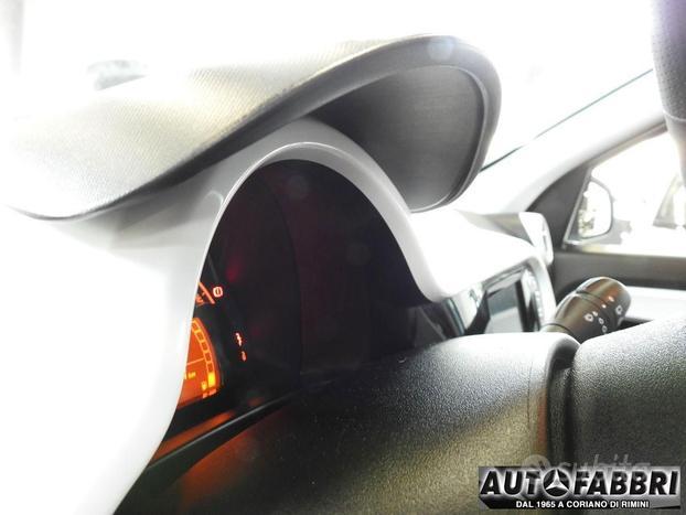 RENAULT - Twingo - SCe Duel2 MMI System Pdc Design