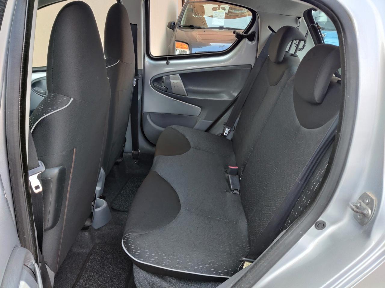 Toyota Aygo 1.0 Benzina 5 porte AUTOMATICA 2008