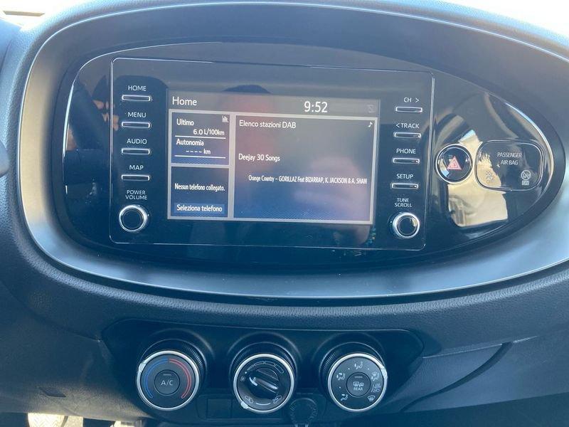 Toyota Aygo X 1.0B (72 CV) Active