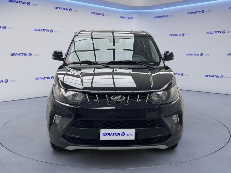 MAHINDRA KUV100 K6+