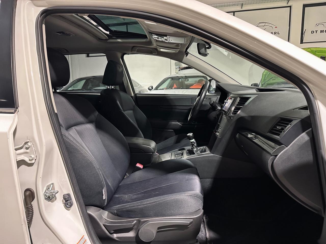 Subaru Legacy 2.0D-S 4WD Dynamic TETTO-RETROCAMERA