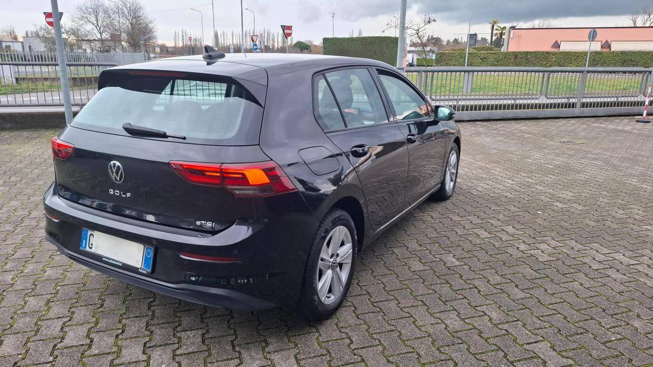 Volkswagen Golf 1.5 etsi evo Life 150cv dsg