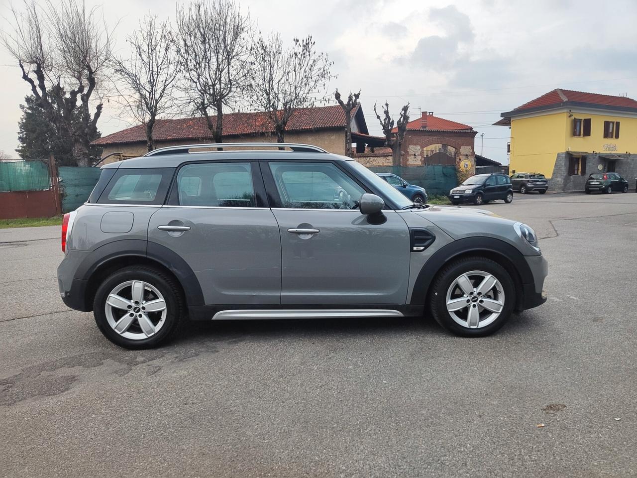 Mini Countryman 1.5 benzina
