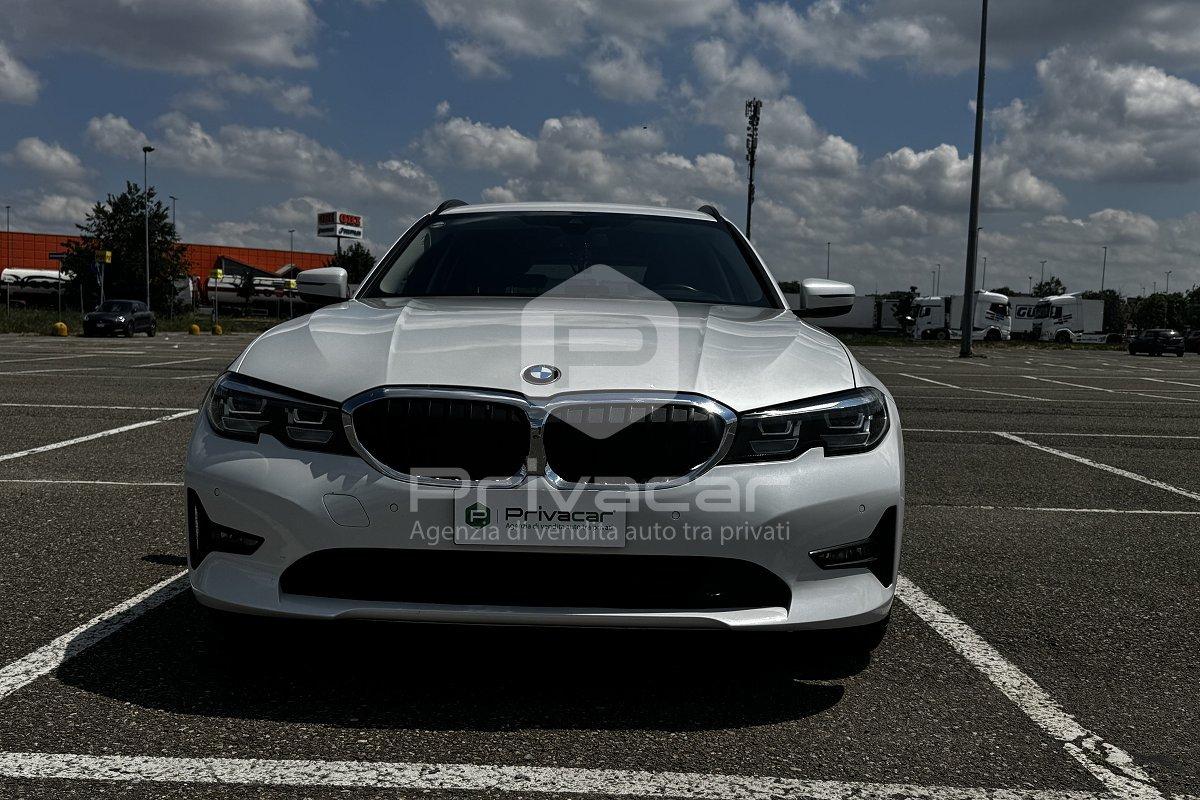BMW 320d xDrive Touring Business Advantage