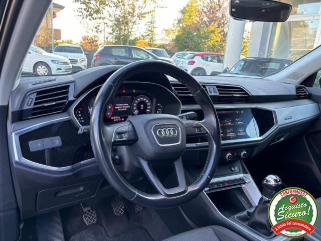 AUDI Q3 35 TDI quattro Business Advanced