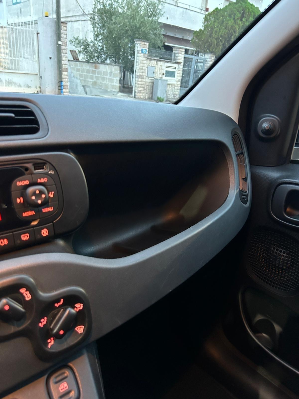 Fiat Panda 1.2 Lounge-2019