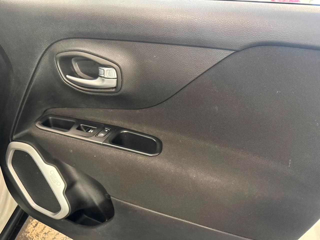 Jeep Renegade 1.6 Mjt 120 CV S