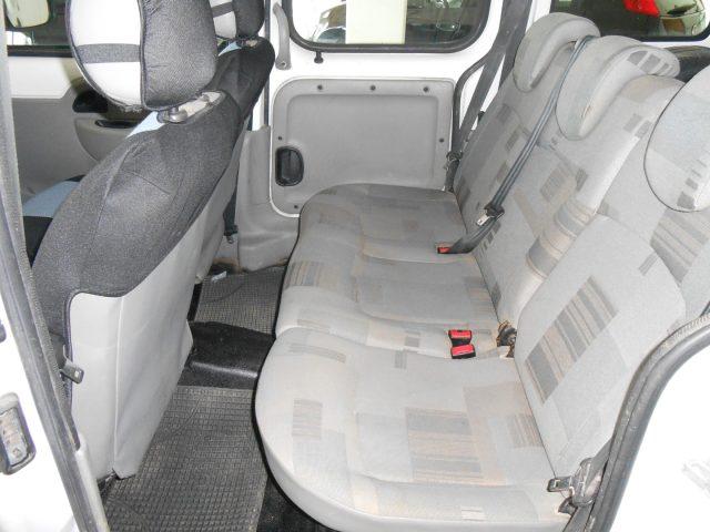 RENAULT Kangoo 1.6 16V 4x4 5P