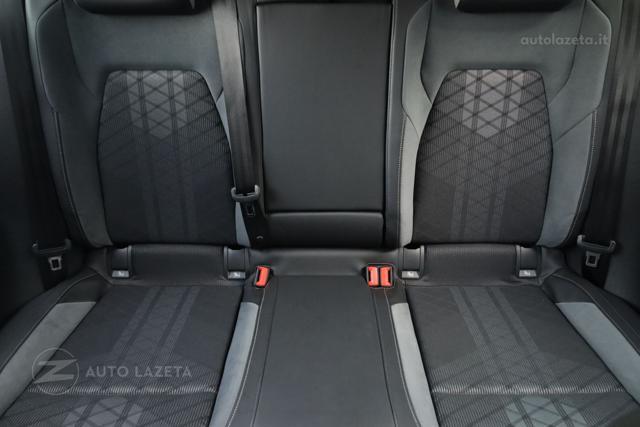 VOLKSWAGEN Golf 1.5 eTSI 150 CV DSG R-Line
