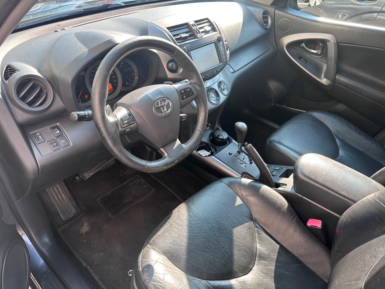 Toyota RAV 4 RAV4 2.0 MultidriveS Luxury