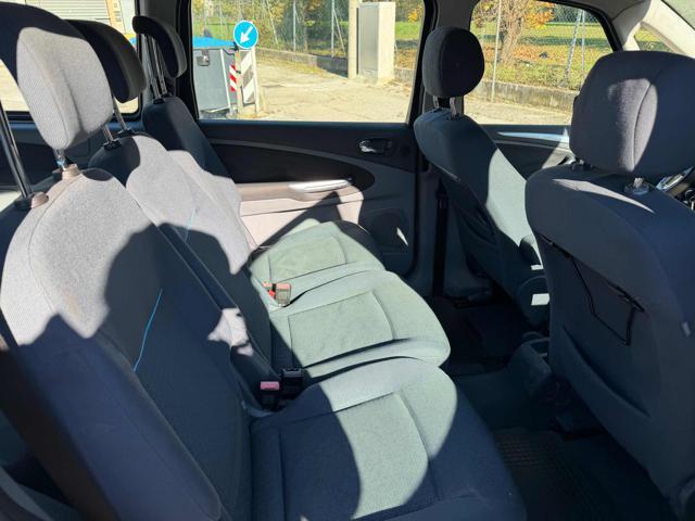 FORD Galaxy 7posti Galaxy 1.8 TDCi 100CV senza lavoro da fare