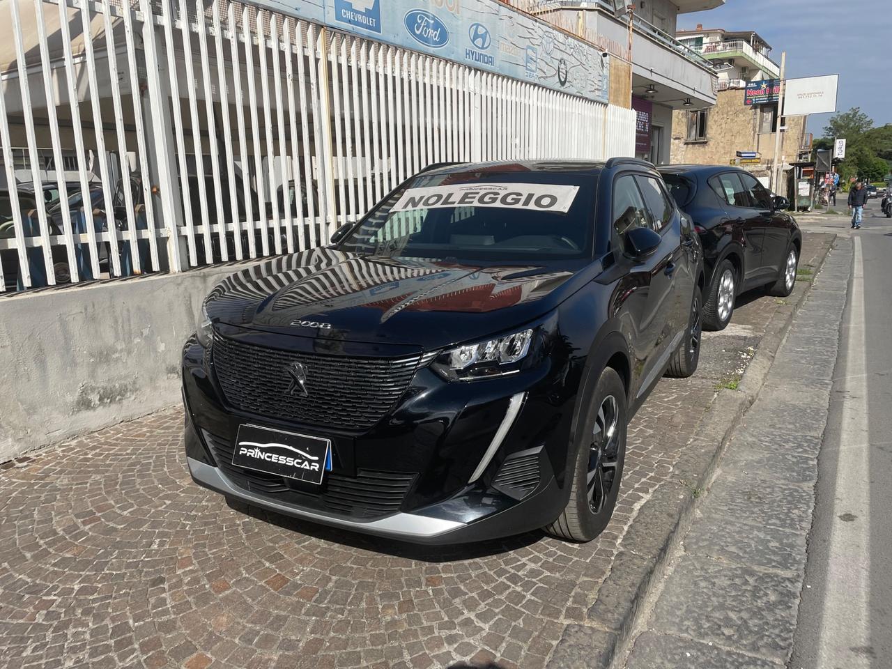 Peugeot 2008 PureTech 130 S&S EAT8 GT