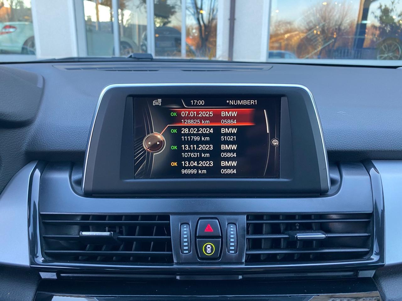 Bmw 2er Active Tourer 218d Advantage