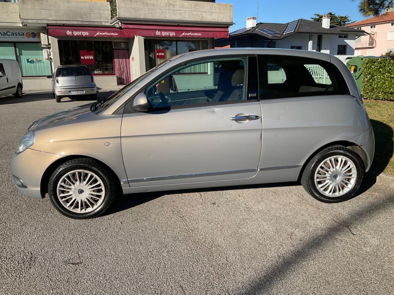 Lancia Ypsilon 1.2 69 CV Diva