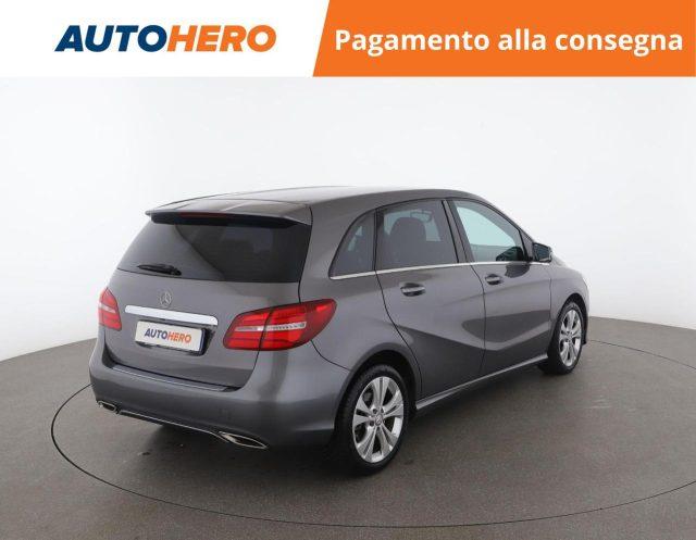 MERCEDES-BENZ B 180 d Sport