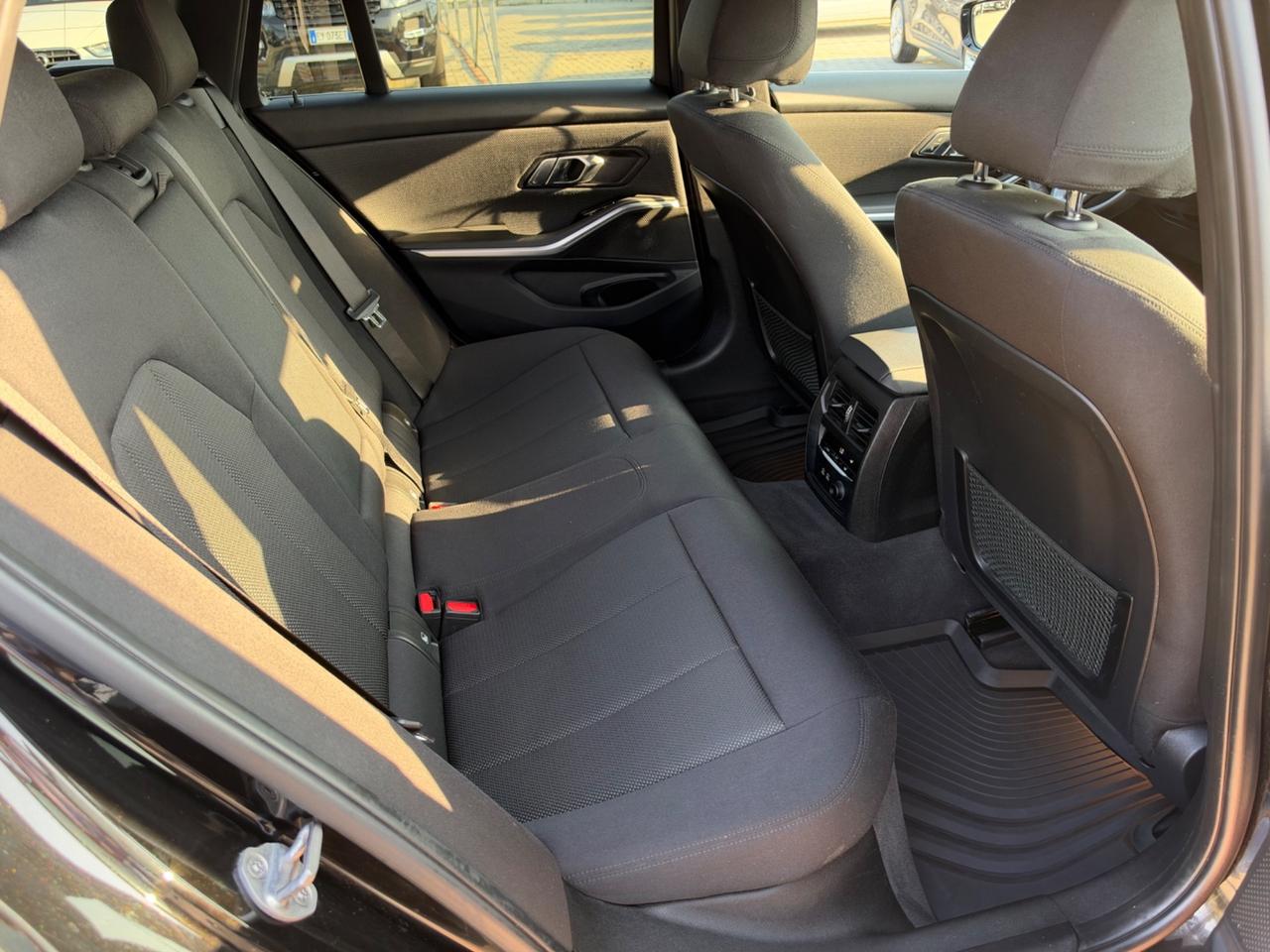Bmw 320d xDrive Touring Advantage 190CV
