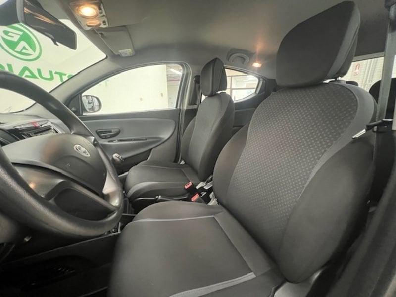 Lancia Ypsilon III 2015 1.3 mjt Silver s&s 95cv