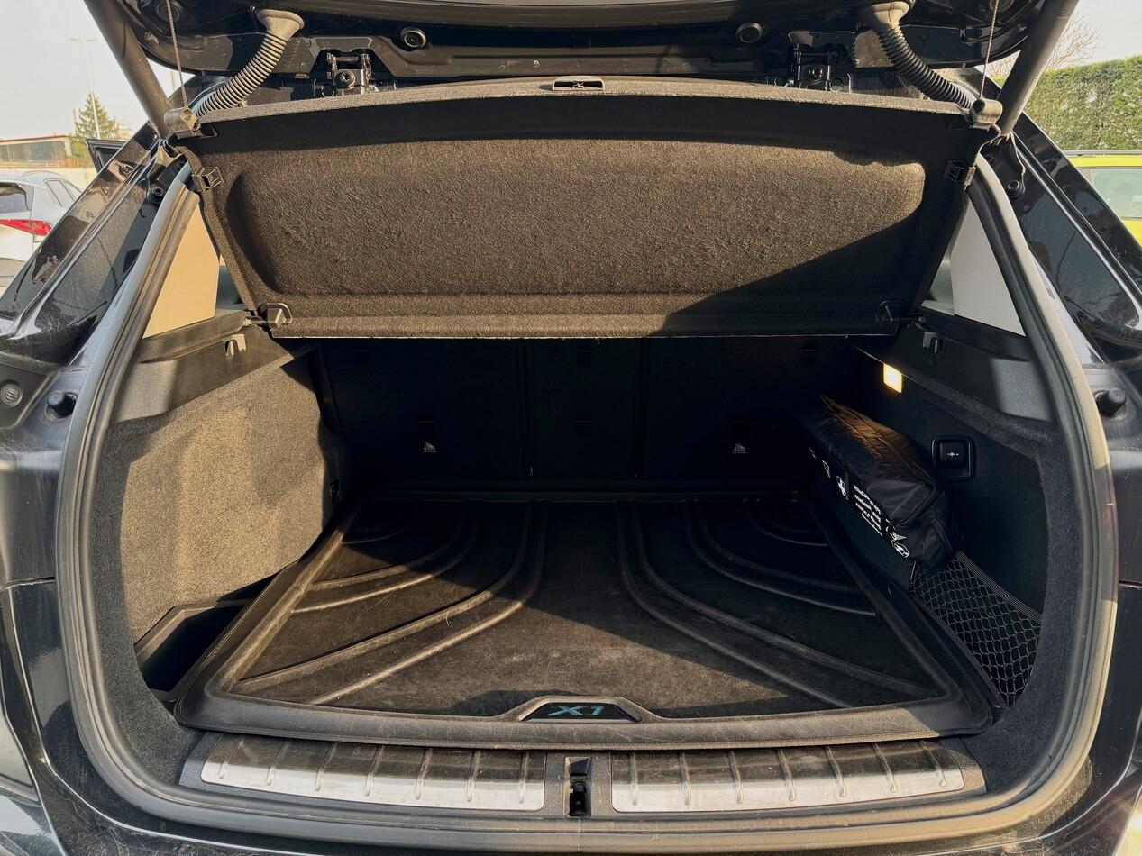 BMW X1 Xdrive18d xLine auto my18