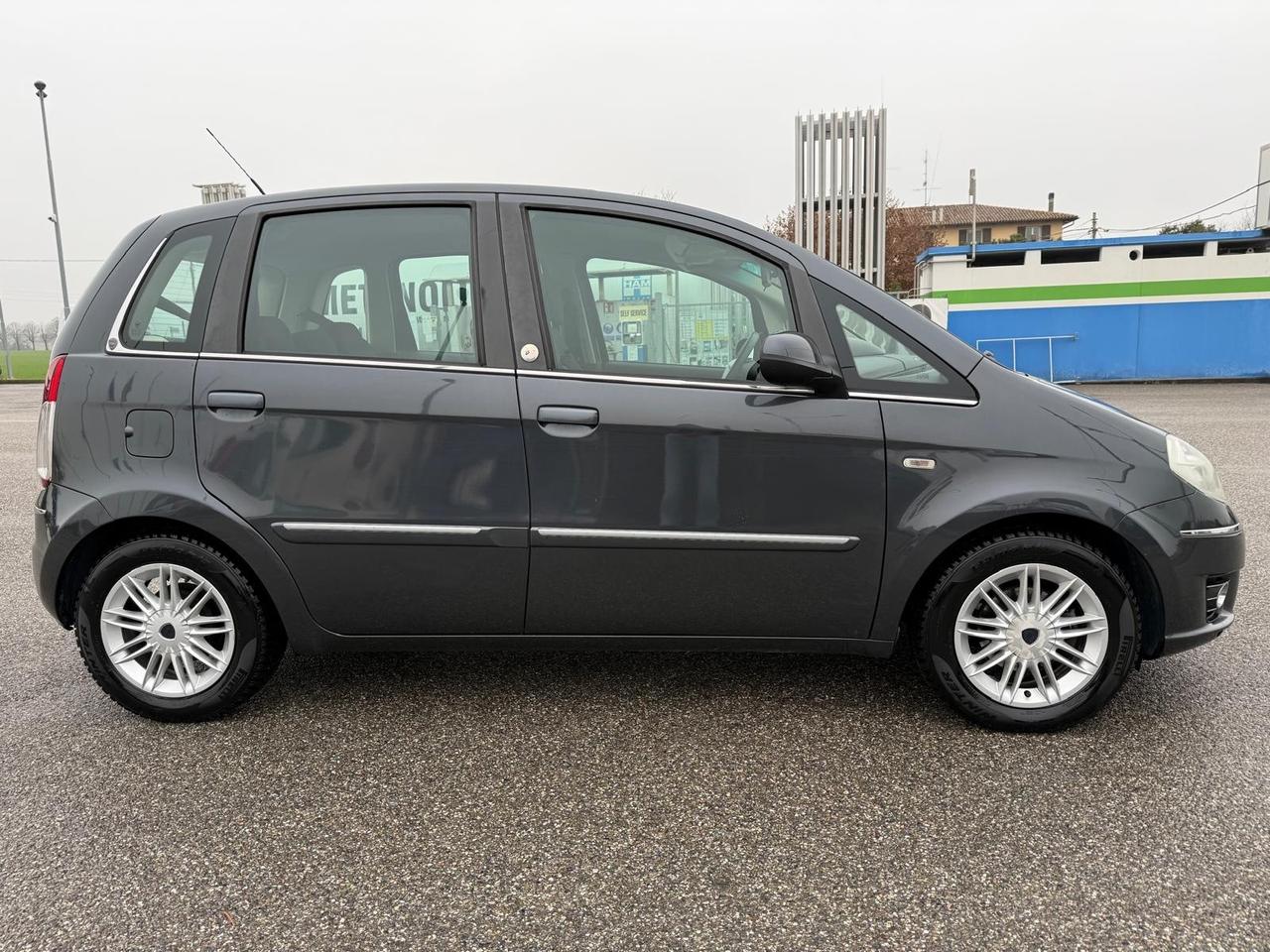 Lancia MUSA 1.4 Platino Ecochic GPL