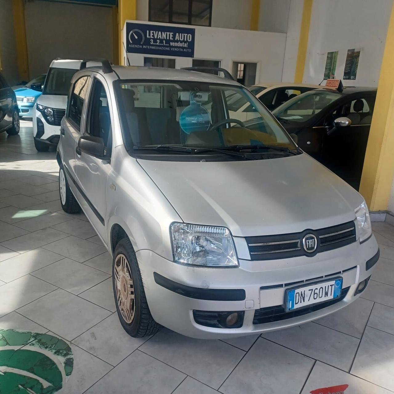 20.000km CON IL MOTORE RIFATTO GARANZIA 12 MESI PANDA 1.2