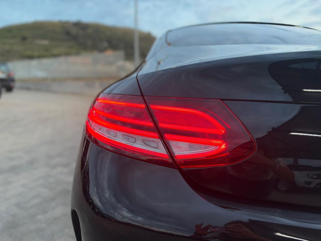 MERCEDES C 220D COUPE' PREMIUM PLUS 4MATIC