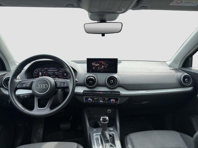 AUDI Q2 Q2 35 TFSI S tronic Business Advanced