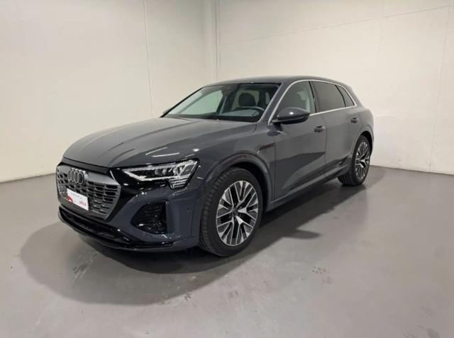 AUDI Q8 e-tron 55 quattro S line edition