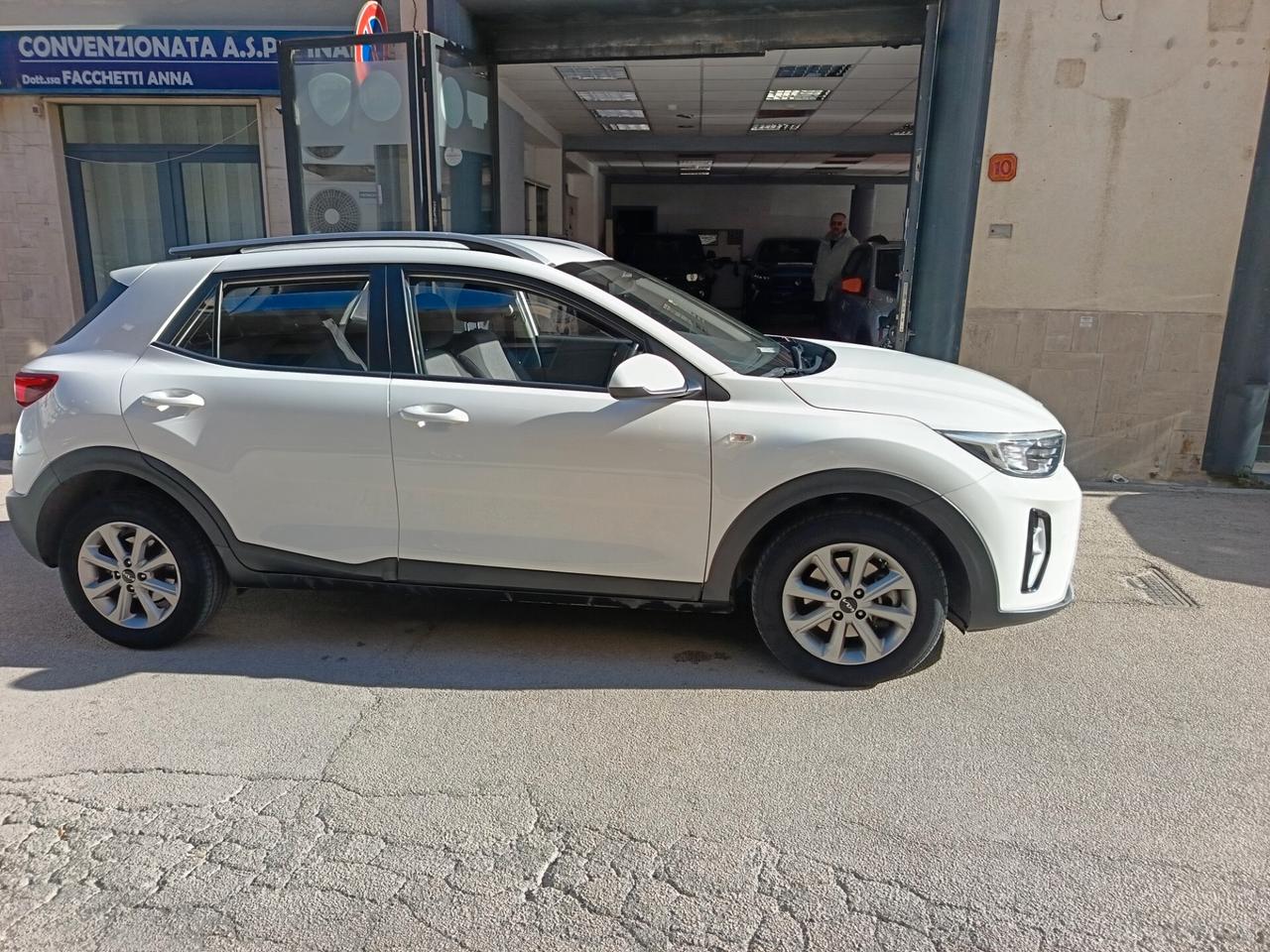 Kia Stonic 1.0 T-GDi 100 CV Mild Hybrid Urban