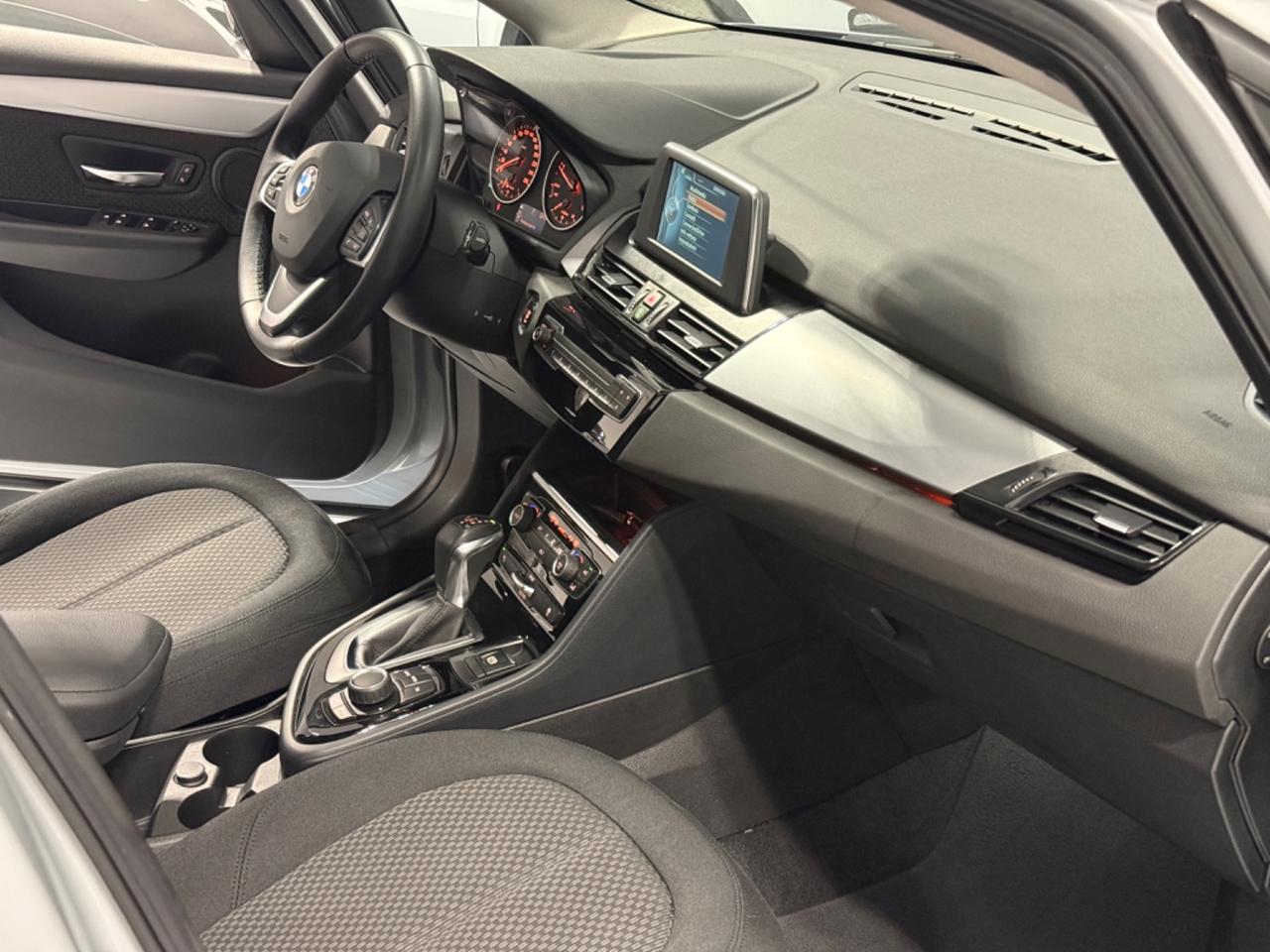 Bmw 218d Active Tourer AUTO! 85.000KM! TAGLIANDI BMW!