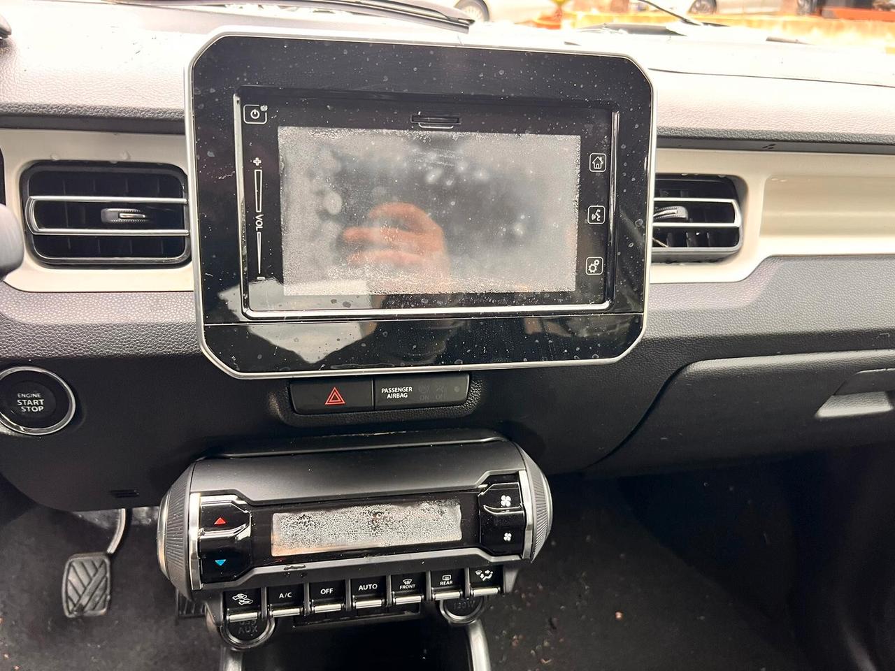 Suzuki Ignis 1.2 Hybrid Top