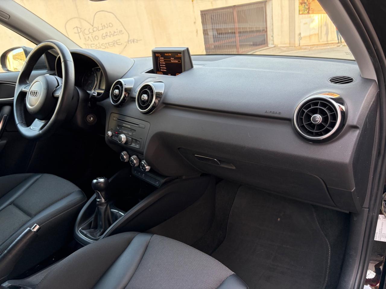 Audi A1 1.2 TFSI Ambition s-line