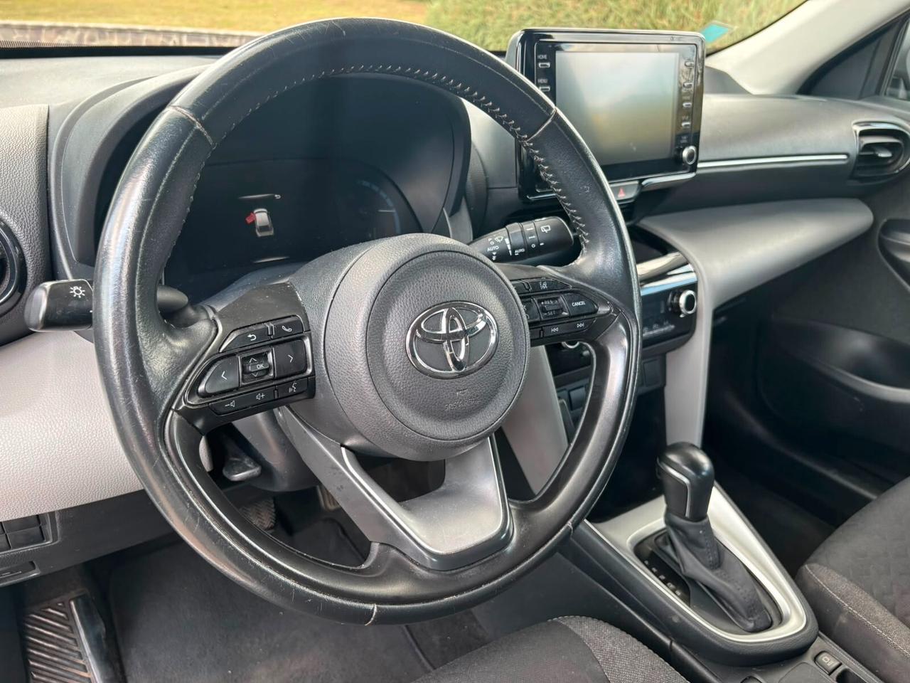 Toyota Yaris Cross 1.5 Hybrid 5p. E-CVT Business