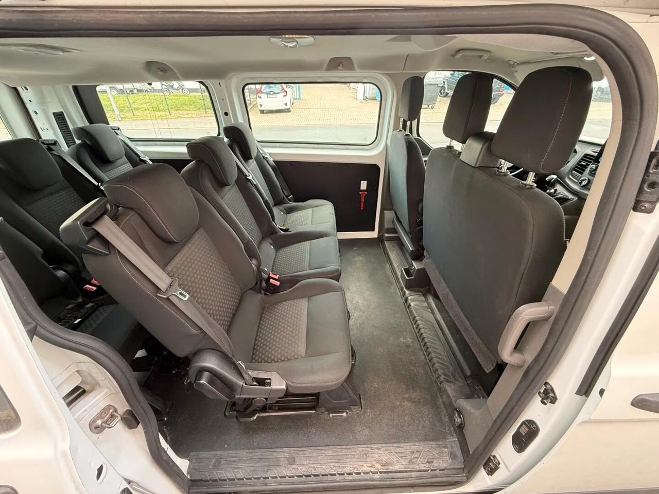 Ford Transit Custom 340 2.0 TDCi 130 PC Combi Trend 9 posti