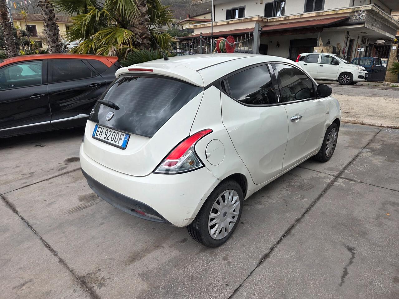 Lancia Ypsilon 1.2 69 CV 5 porte GPL Ecochic - AFFARE