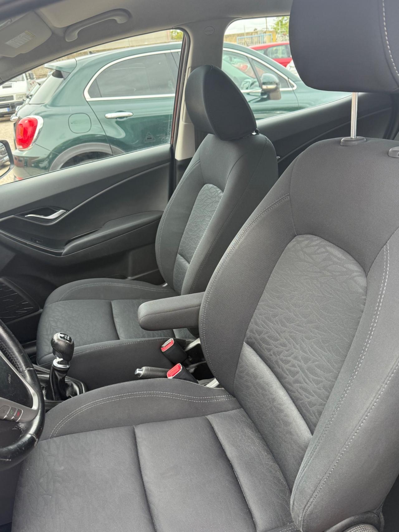 Hyundai iX20 1.4 CRDI 77 CV Light