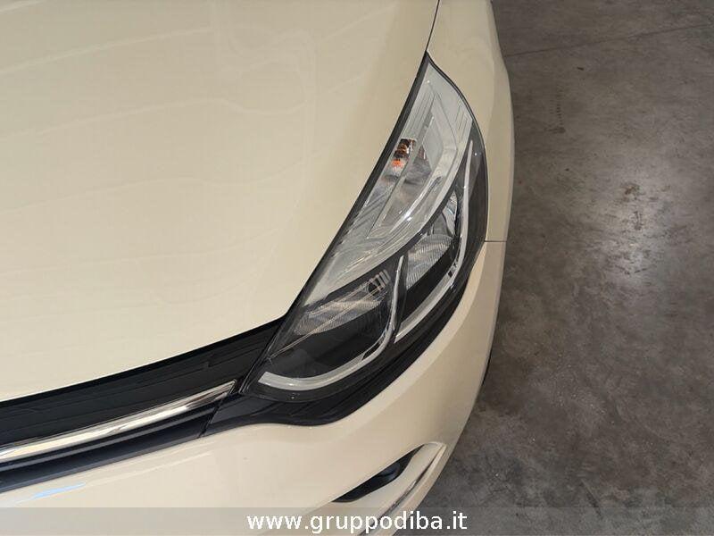 Renault Clio IV 2017 Benzina 1.2 16v Duel 75cv