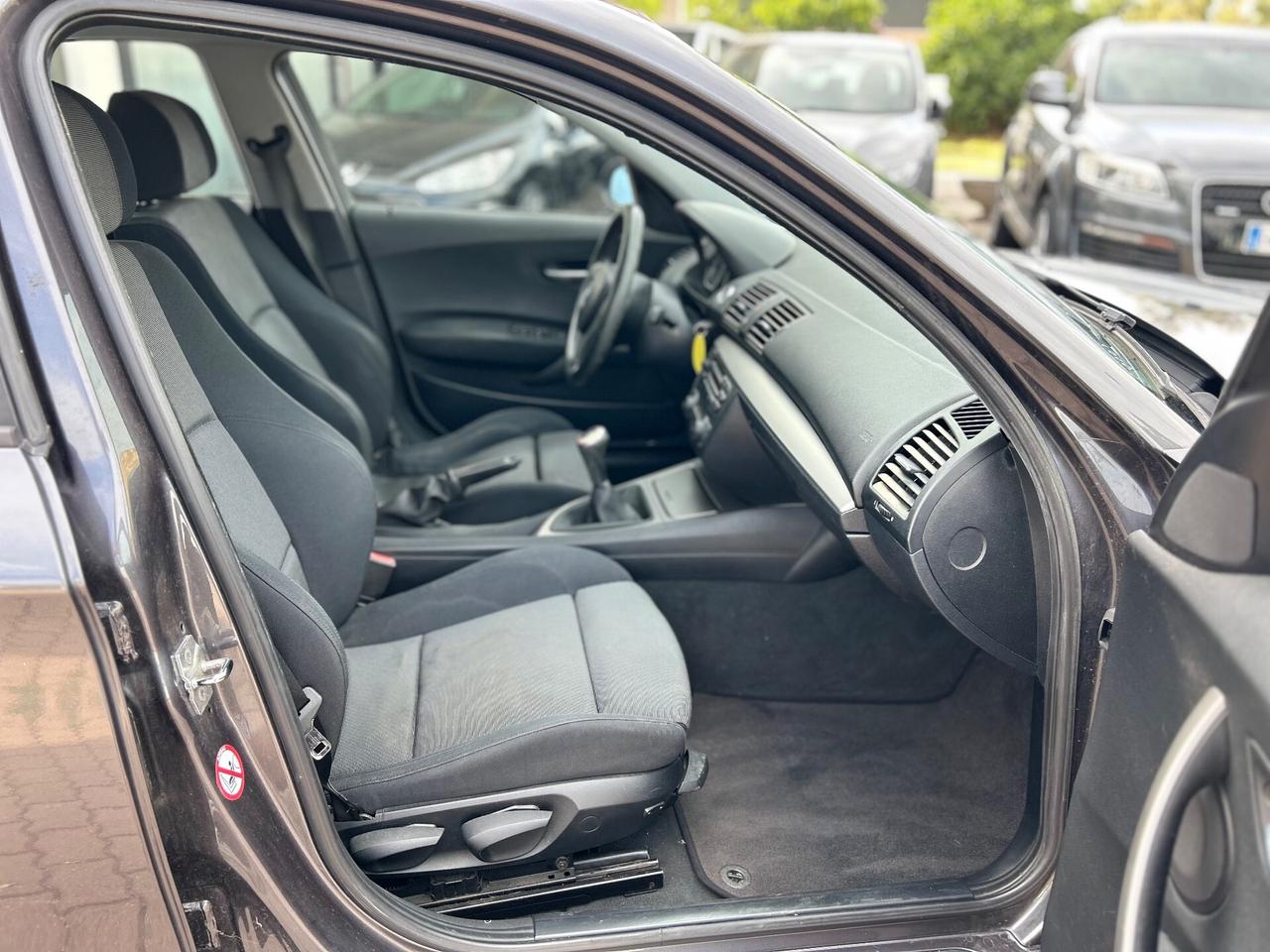 Bmw 118 118d cat 5 porte Futura