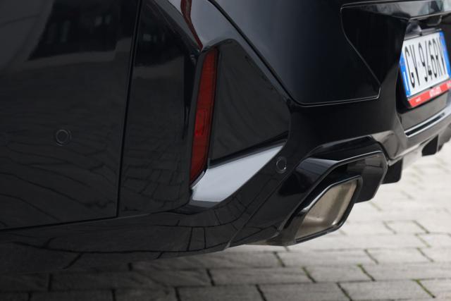 BMW X4 xDrive20i MH48V Msport